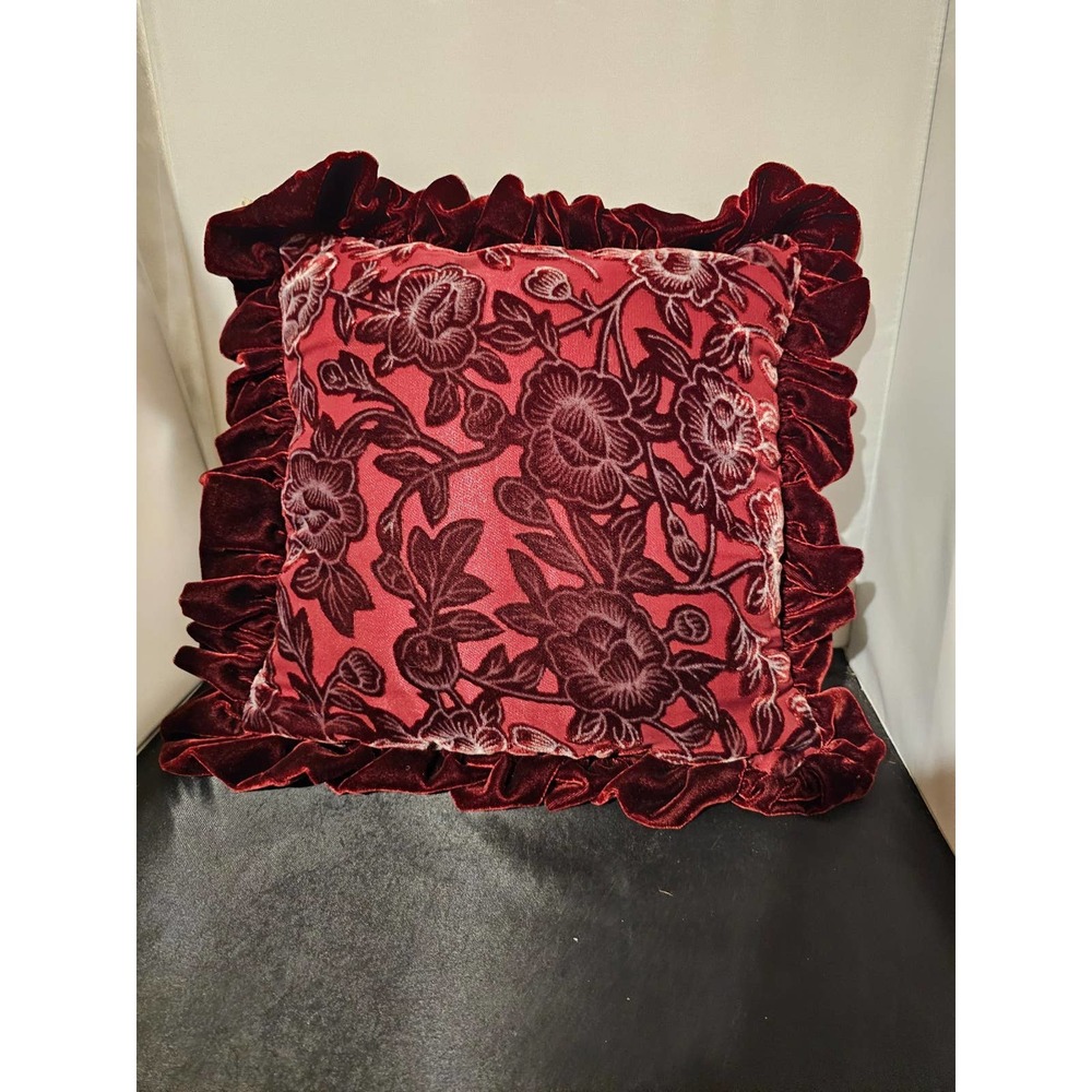 SOFT Impressions VINTAGE RUFFLED PILLOW  burgundy wine fabric  floral